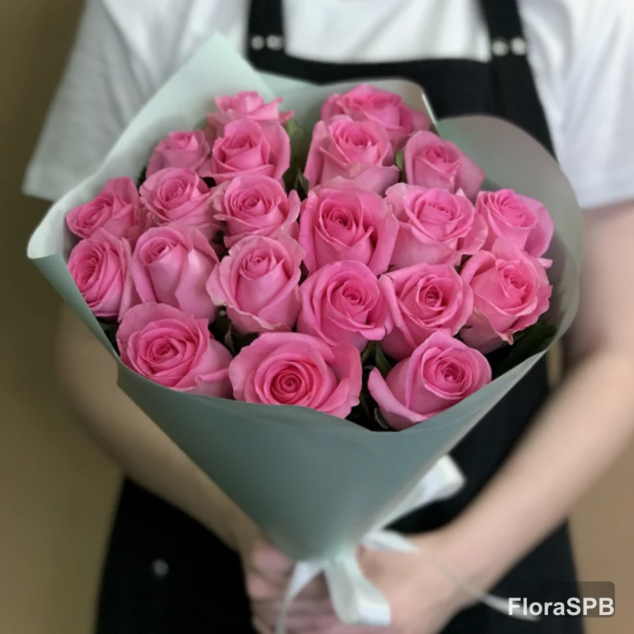 Букет «из 21 розовой розы 40 см»