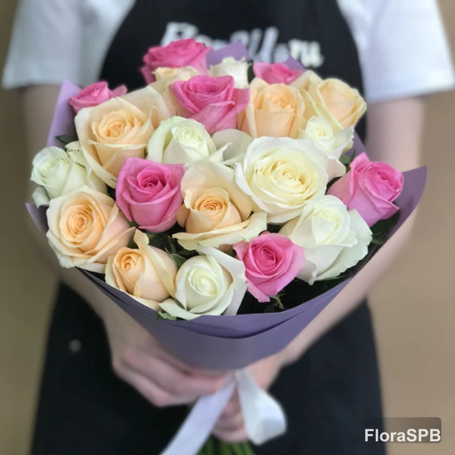 Букет «из 21 розы нежный микс 40 см»